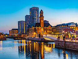 Malmö reflections in river